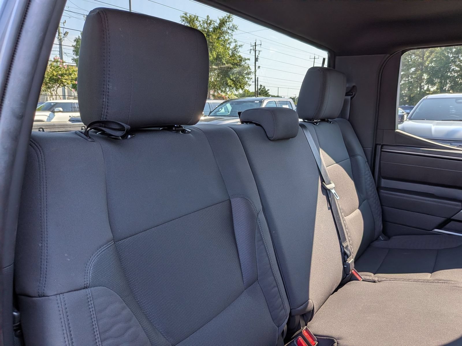 Used 2025 Toyota Tundra SR5 AWD/4WD image 32