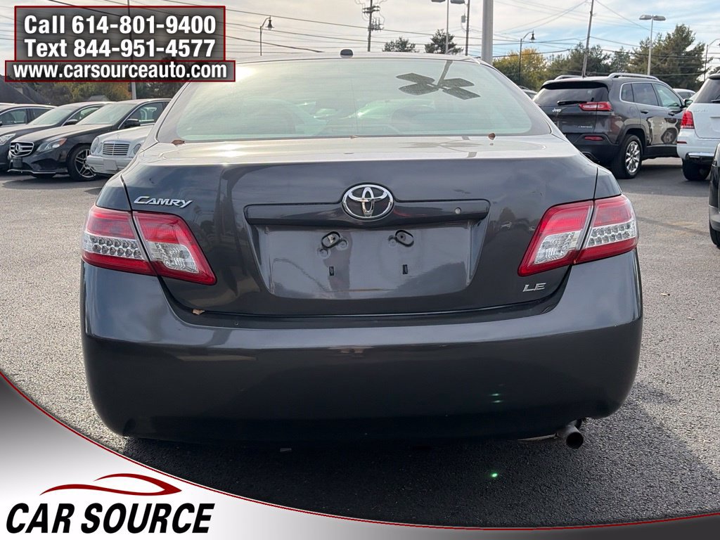 Used 2011 Toyota Camry LE FWD image 6