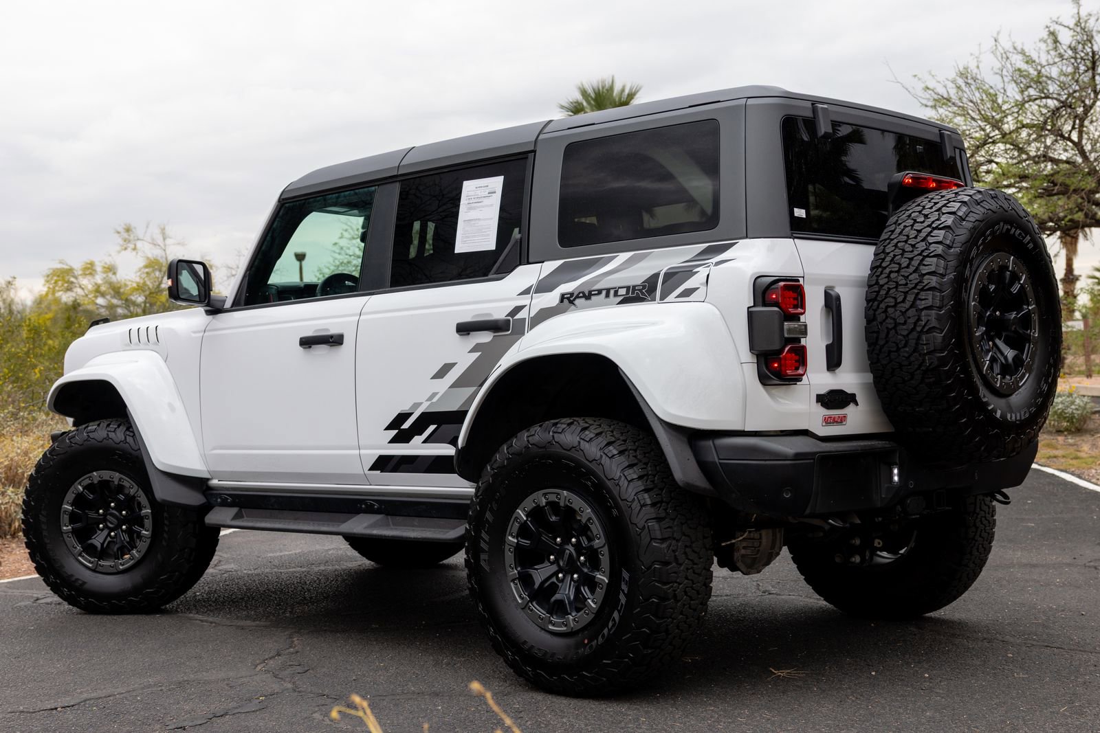 Used 2024 Ford Bronco Raptor AWD/4WD image 4