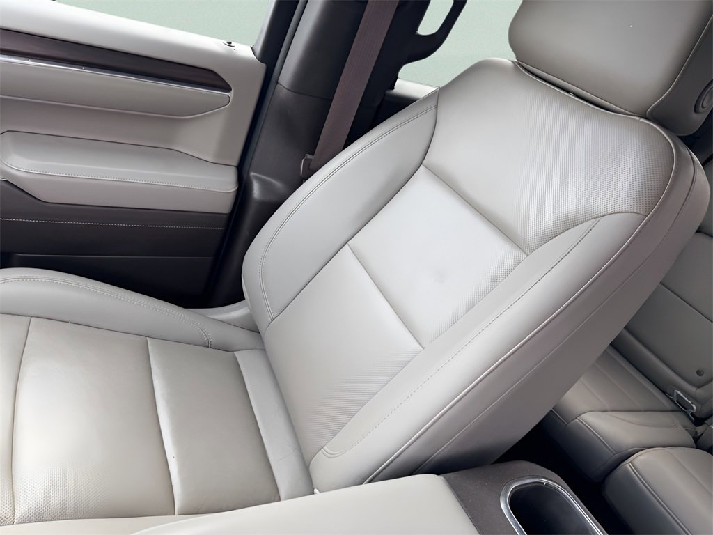 Used 2023 GMC Sierra 1500 SLT w/ SLT Premium Package image 30