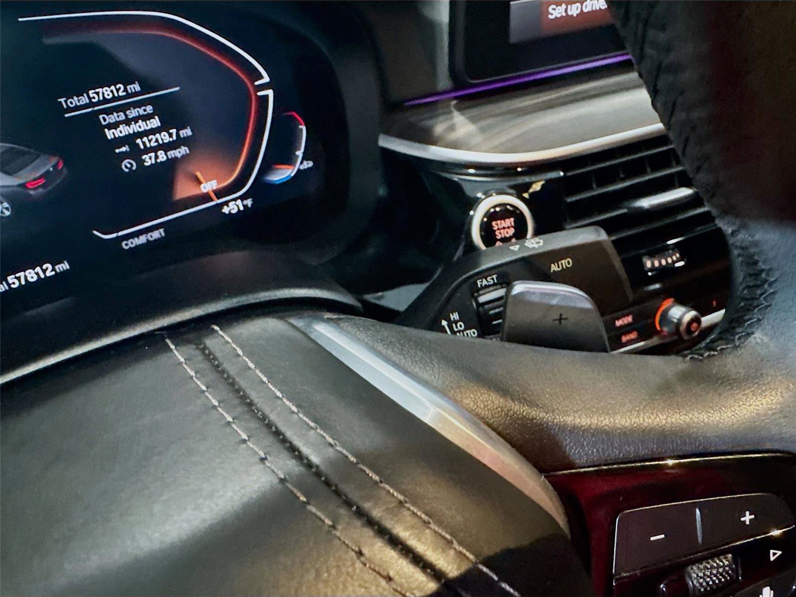 Used 2022 BMW 540i w/ Premium Package image 6