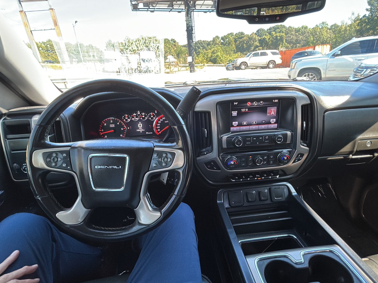 Used 2015 GMC Sierra 1500 Denali w/ Driver Alert Package RWD image 19