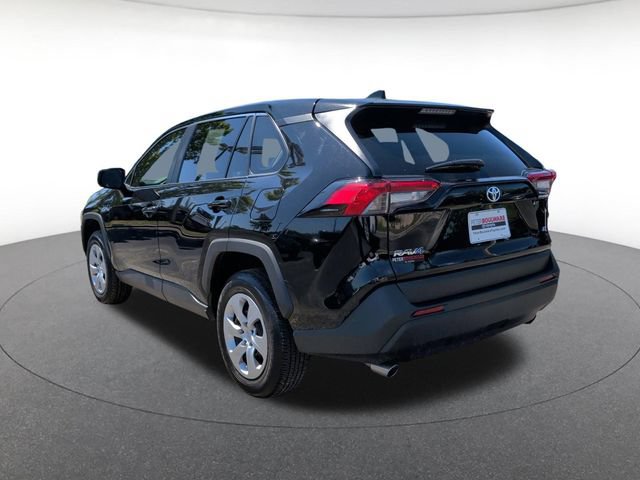 Used 2025 Toyota RAV4 LE FWD image 4
