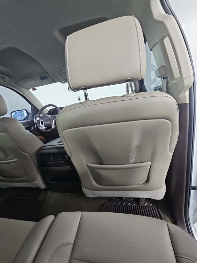 Used 2015 GMC Sierra 1500 SLT w/ SLT Crew Cab Value Package RWD image 18