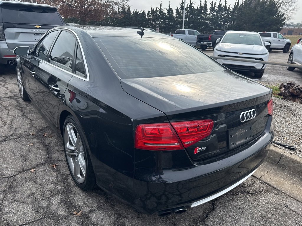 Used 2014 Audi S8 w/ Driver Assistance Package image 6