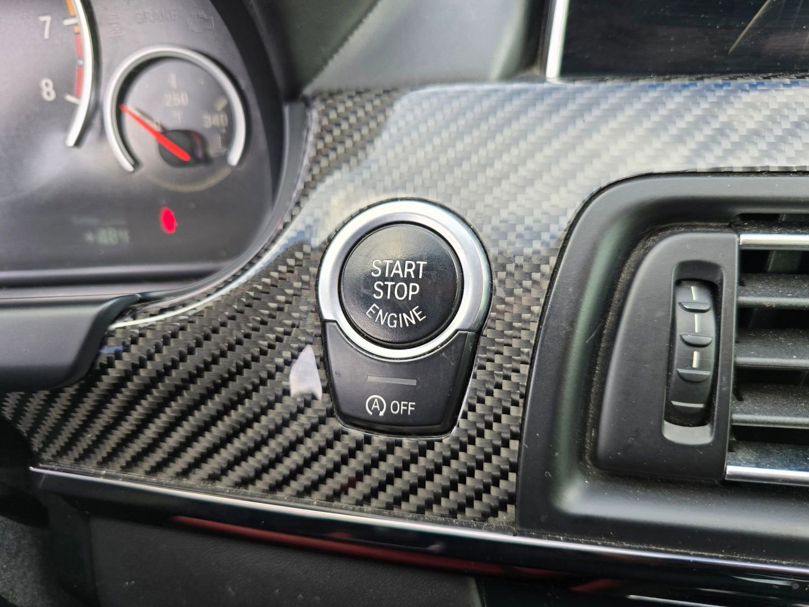 Used 2016 BMW M6 Gran Coupe image 28