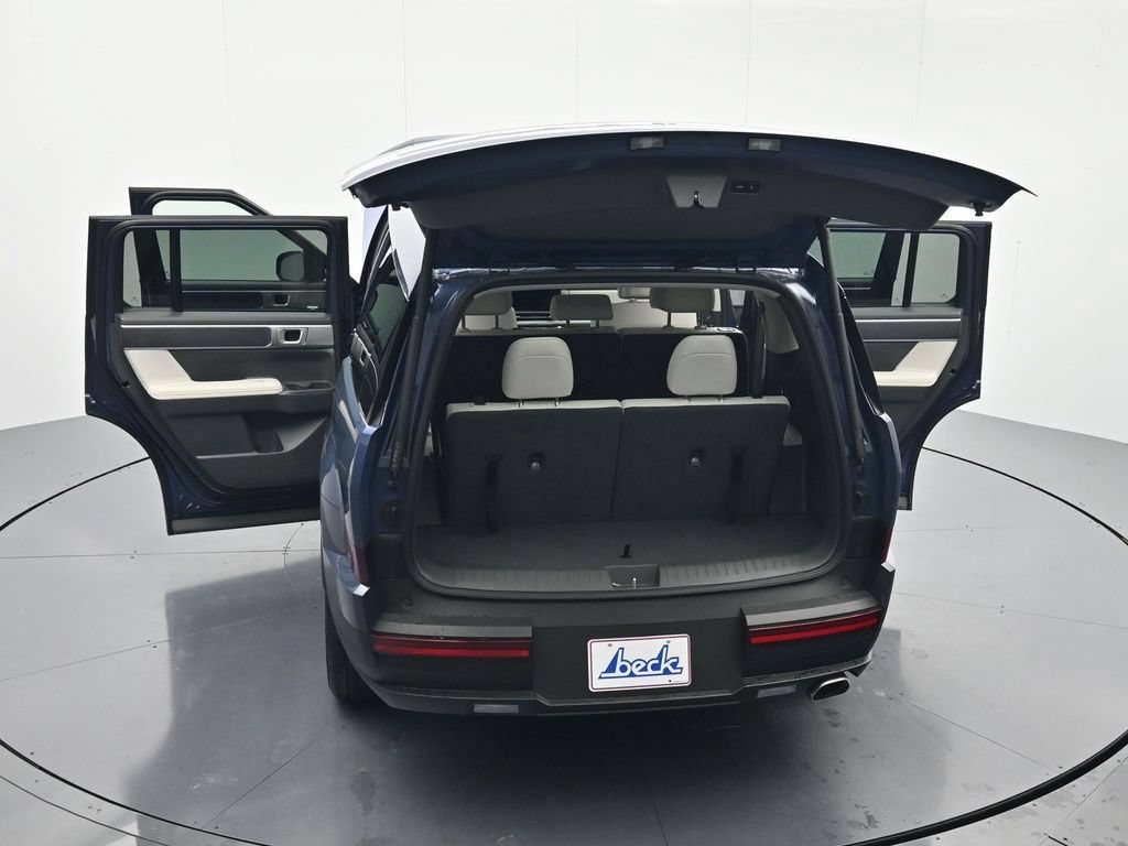 Used 2026 Hyundai Santa Fe SEL FWD image 47