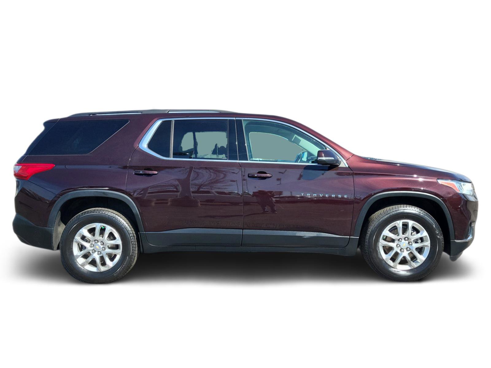 Certified 2021 Chevrolet Traverse LT image 2