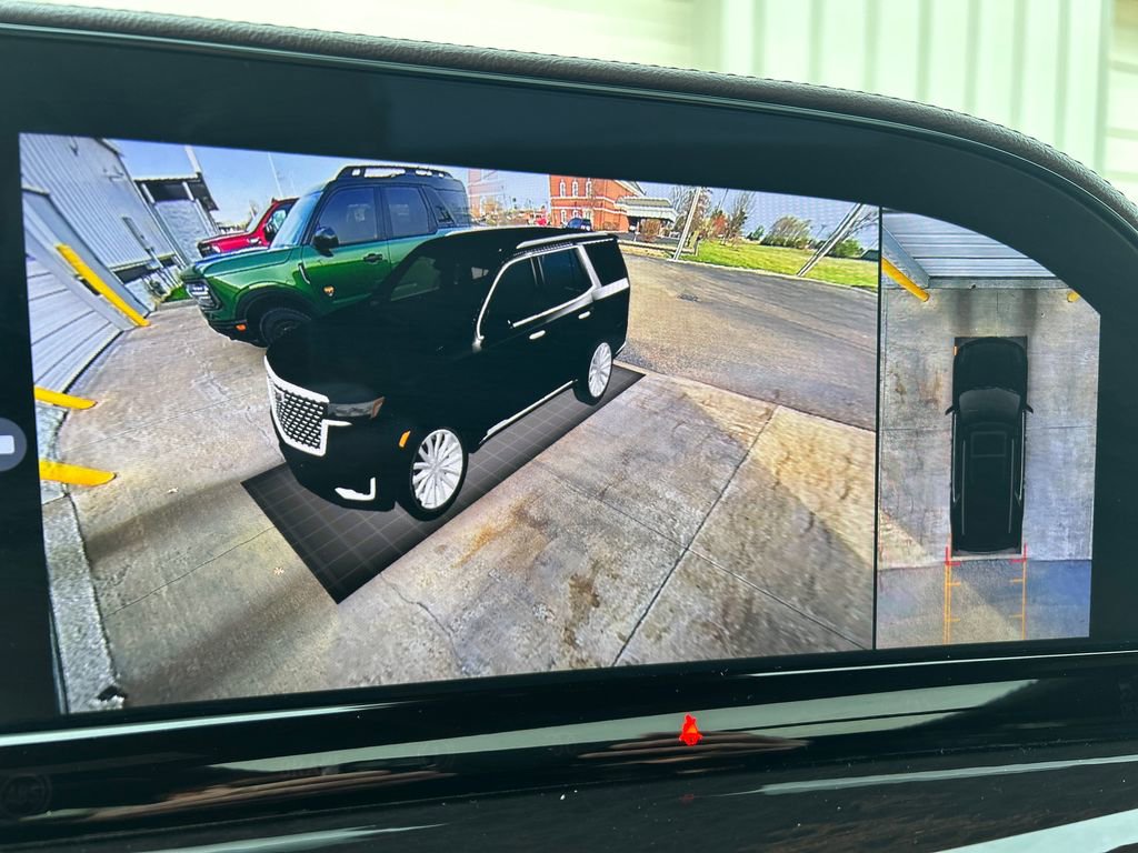 Certified 2023 Cadillac Escalade Sport Platinum w/ LPO, ONYX Package image 35