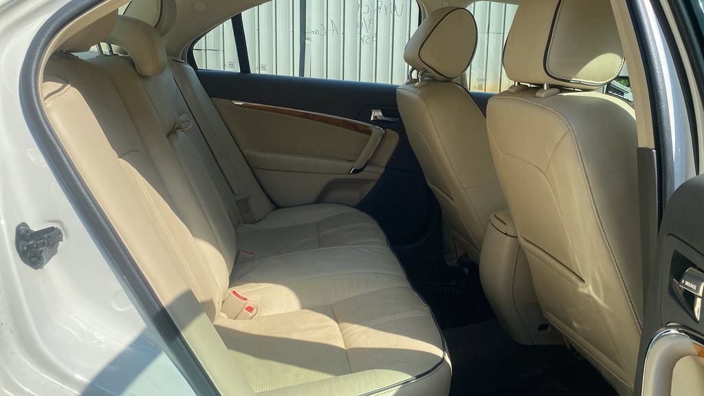 Used 2012 Lincoln MKZ Hybrid FWD image 13