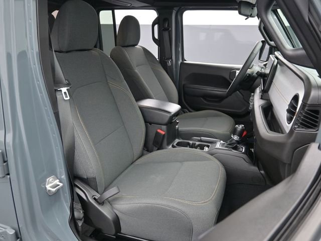 Used 2024 Jeep Wrangler Willys image 30