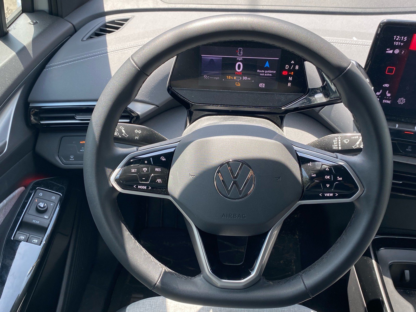 Certified 2024 Volkswagen ID.4 2WD image 5