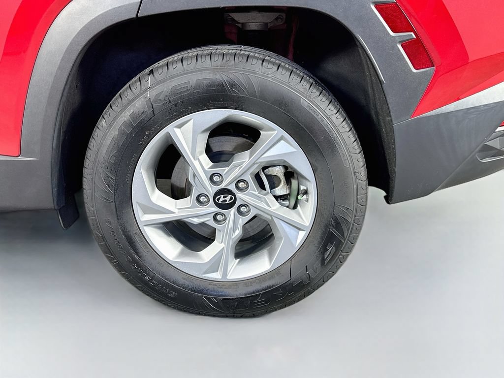 Used 2023 Hyundai Tucson SE AWD/4WD image 33
