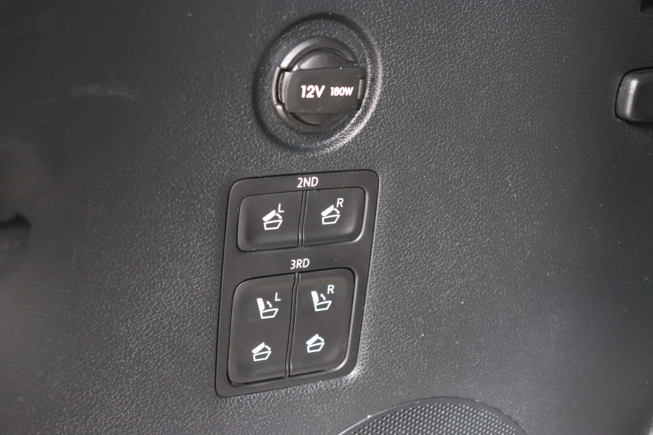 Used 2024 Hyundai Palisade Calligraphy image 76