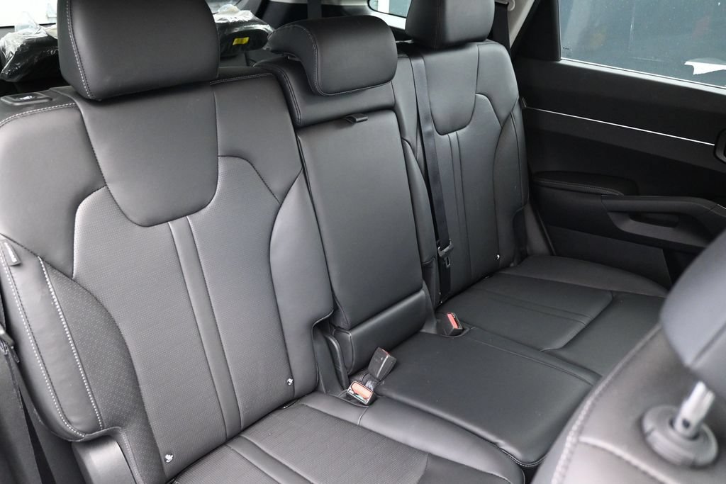 New 2026 Kia Sorento S AWD/4WD image 11