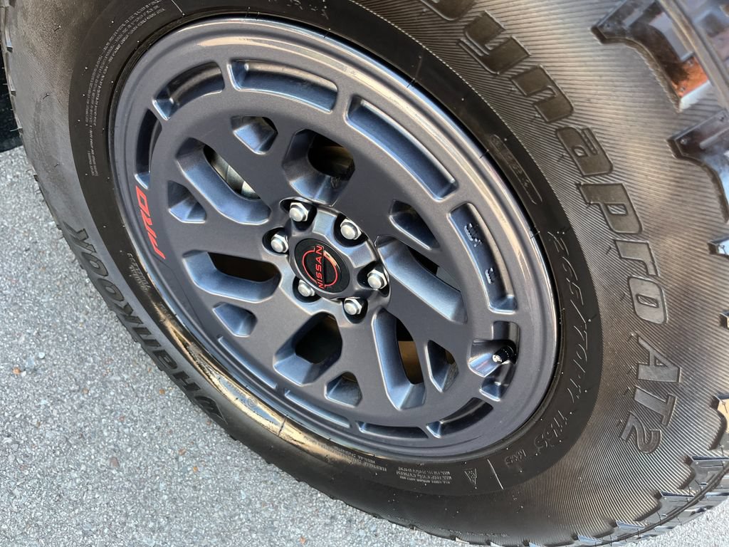 Certified 2025 Nissan Frontier PRO-4X AWD/4WD image 36