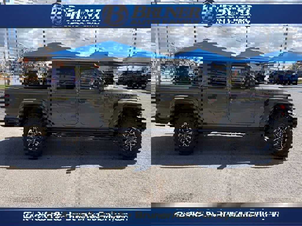 New 2026 Jeep Gladiator Mojave AWD/4WD image 5