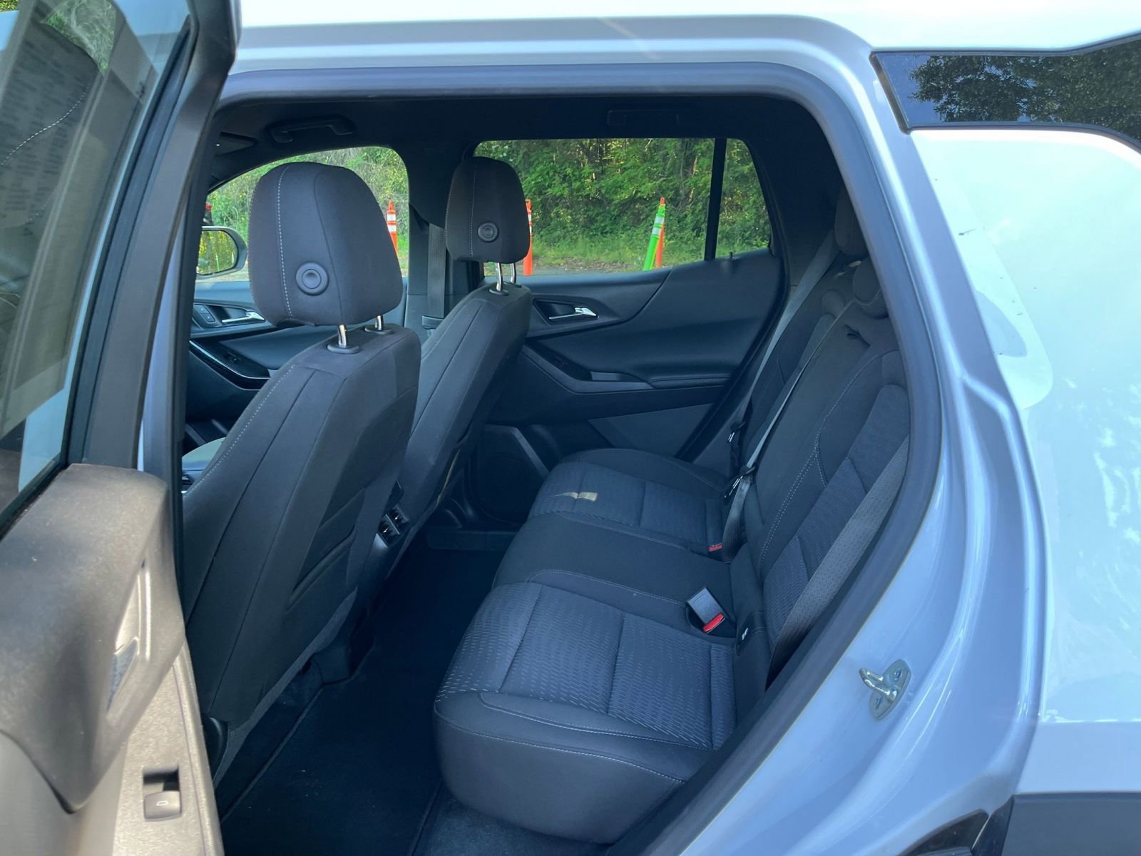 Used 2025 Chevrolet Equinox LT FWD image 25