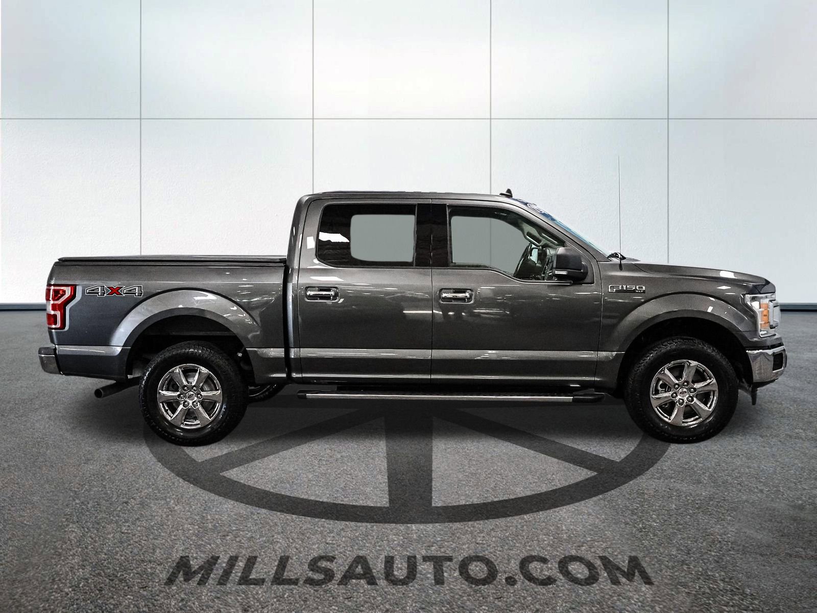 Used 2019 Ford F150 XLT w/ Equipment Group 302A Luxury AWD/4WD image 9