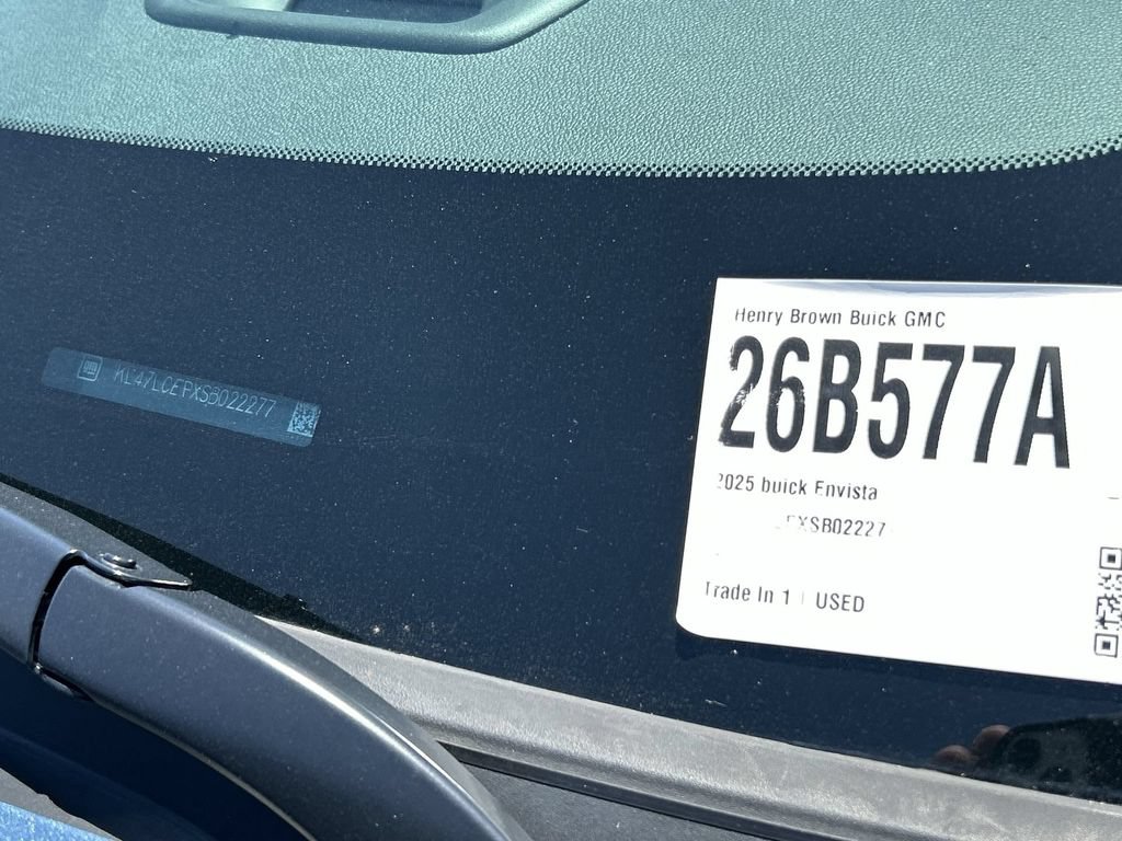 Used 2025 Buick Envista Avenir FWD image 35