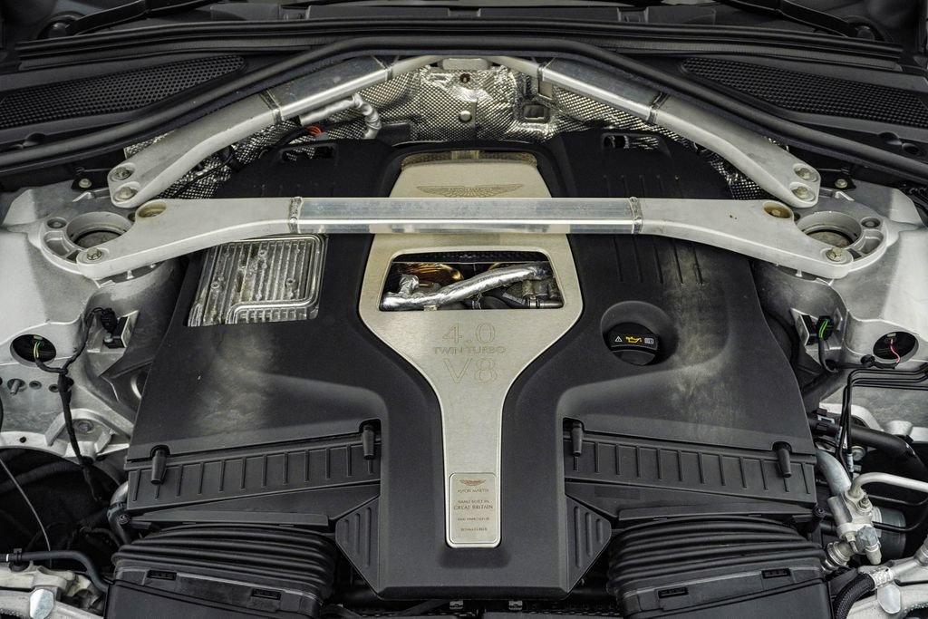 Used 2023 Aston Martin DBX AWD/4WD image 34