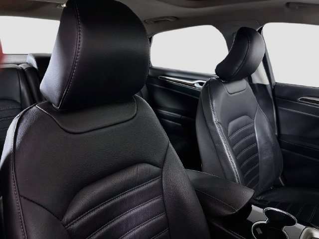 Used 2015 Ford Fusion SE w/ Equipment Group 202A AWD/4WD image 27
