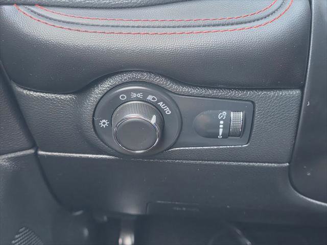 Certified 2025 Dodge Durango GT image 32