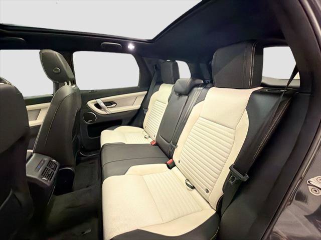 New 2026 Land Rover Discovery Sport Landmark AWD/4WD image 25