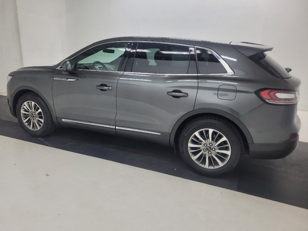 Used 2019 Lincoln Nautilus Select w/ Cargo Utility Package FWD image 3