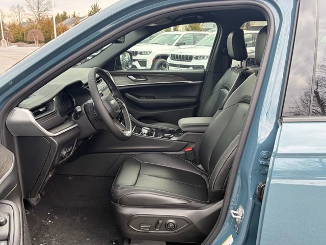 New 2026 Jeep Grand Cherokee Limited image 16