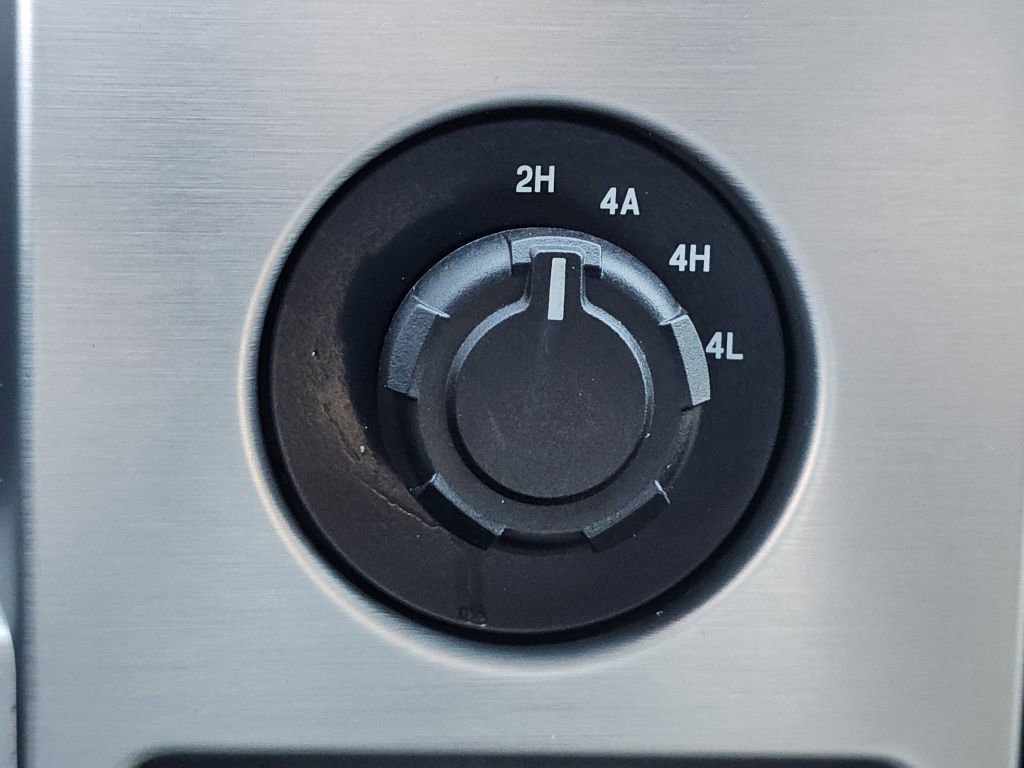 Used 2012 Ford F150 Platinum AWD/4WD image 11