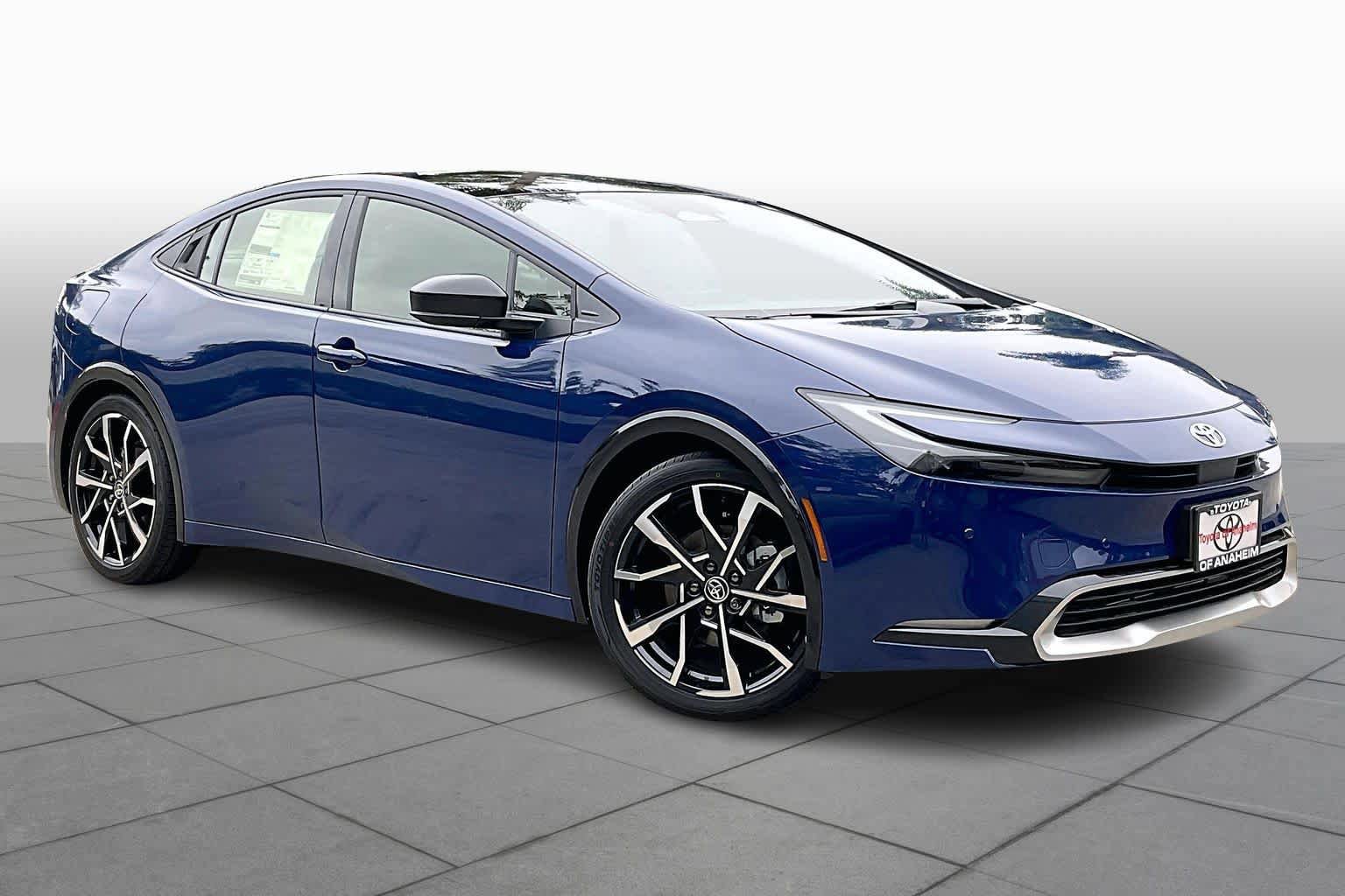 New 2026 Toyota Prius Plug-In Hybrid video 2