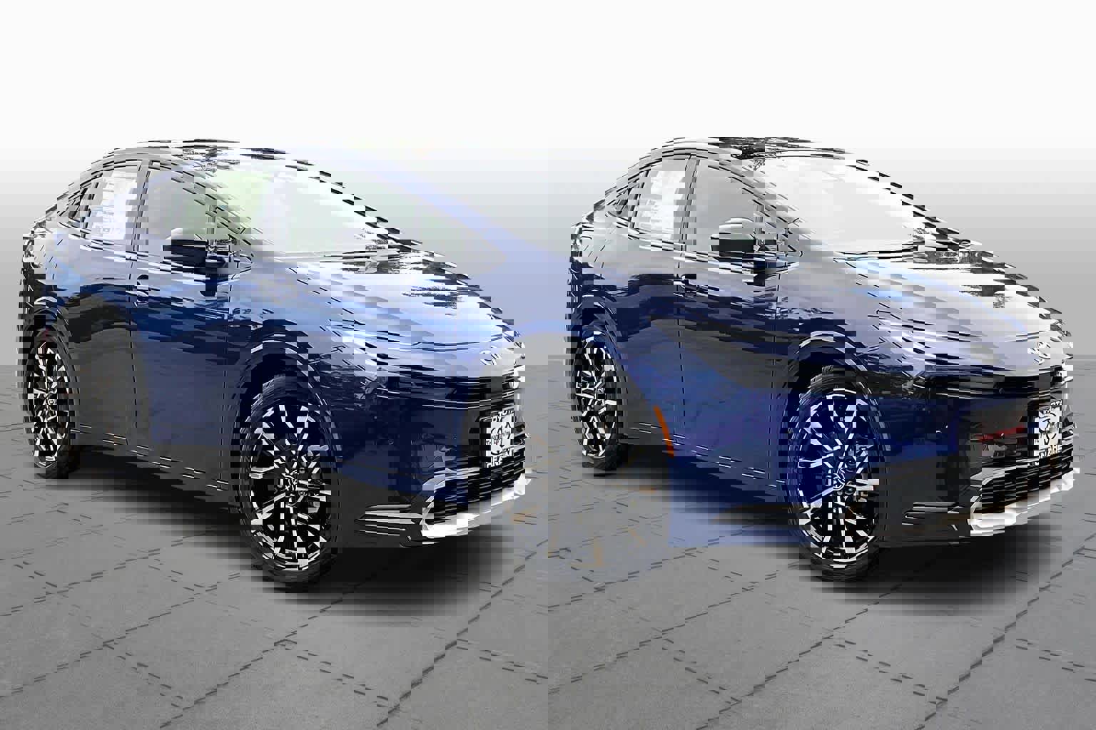 New 2026 Toyota Prius Plug-In Hybrid image 2