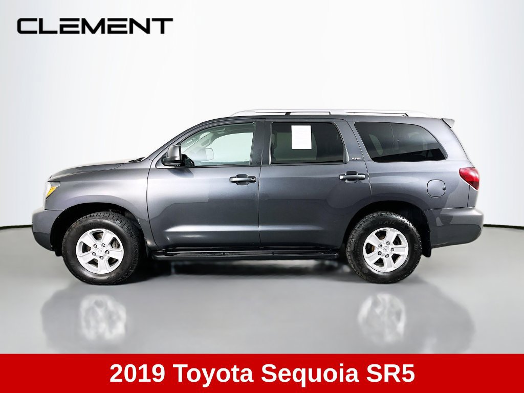 Used 2019 Toyota Sequoia SR5 AWD/4WD image 4