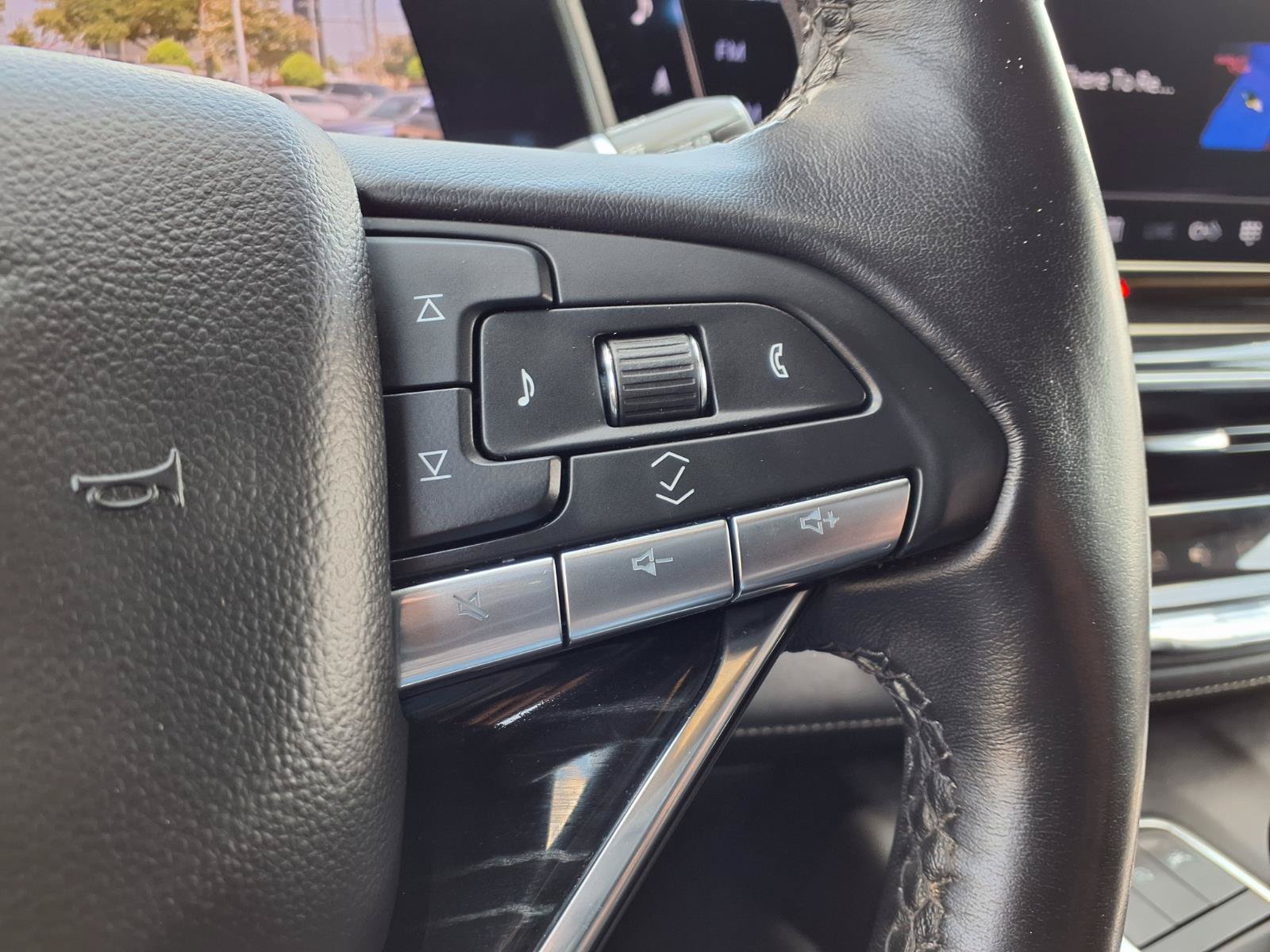 Used 2024 Cadillac Escalade ESV Sport RWD image 22