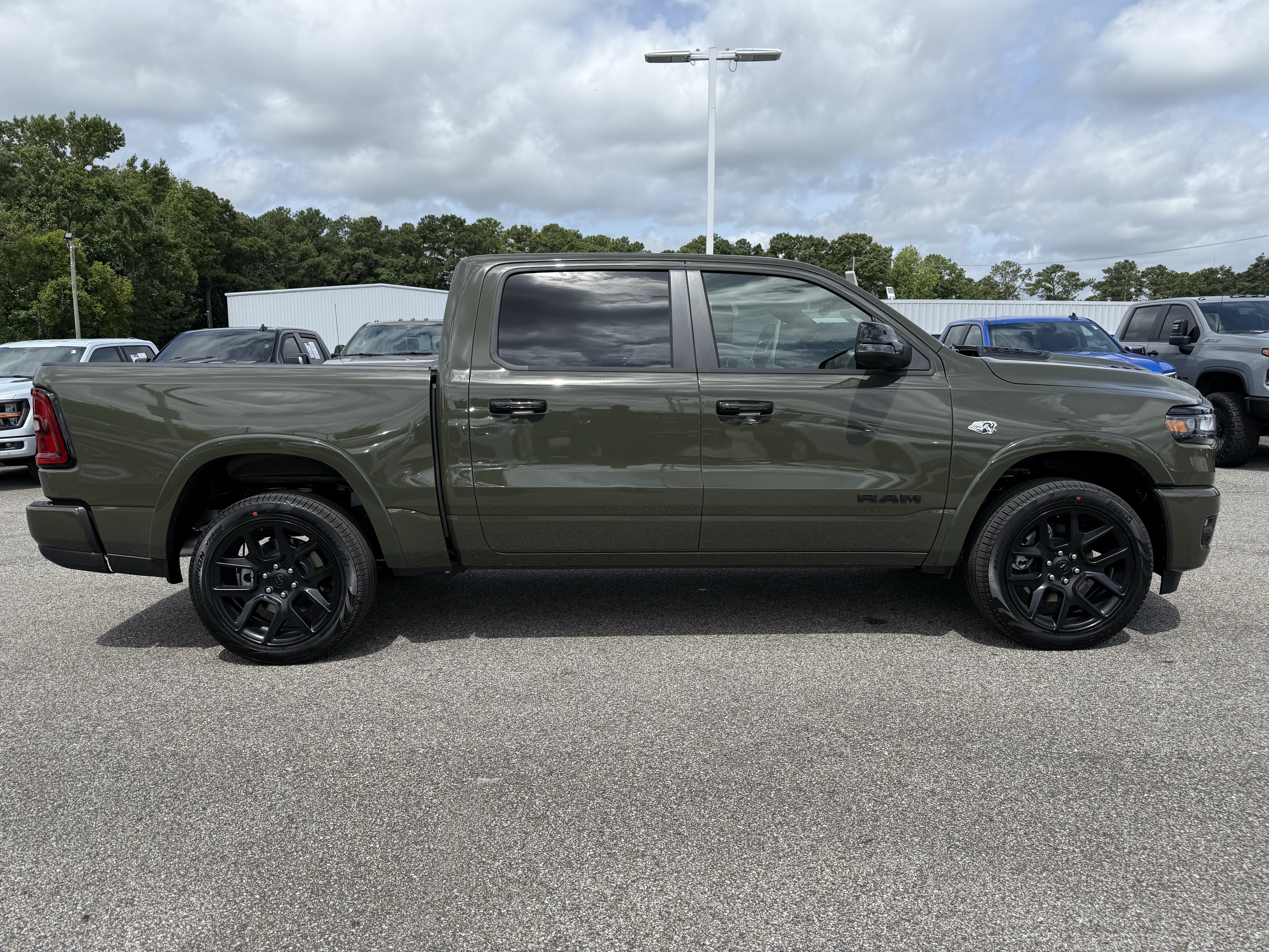 New 2026 RAM 1500 Laramie w/ Night Edition AWD/4WD image 11