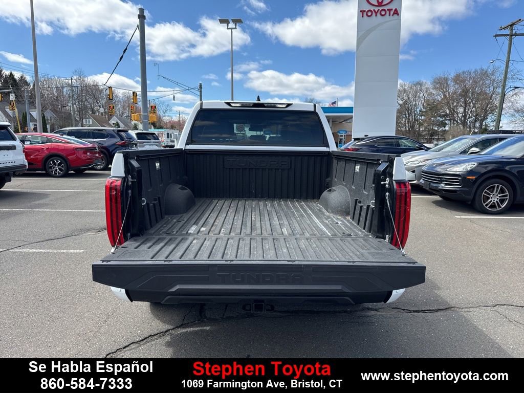 Used 2022 Toyota Tundra SR5 w/ SR5 Premium Package image 26