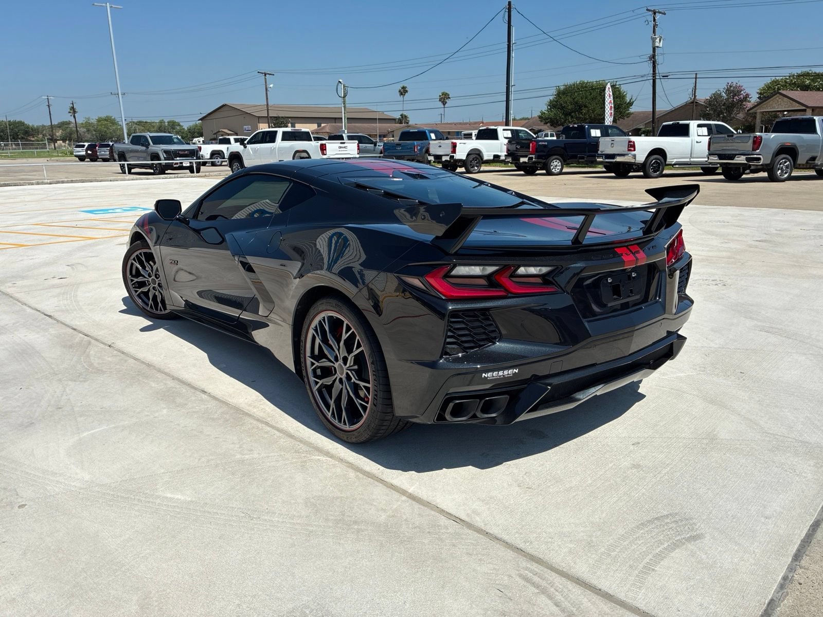 Used 2023 Chevrolet Corvette Stingray Premium Cpe RWD image 5