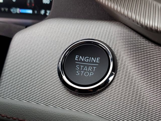 New 2026 Ford Explorer Active w/ Active Comfort Package image 16