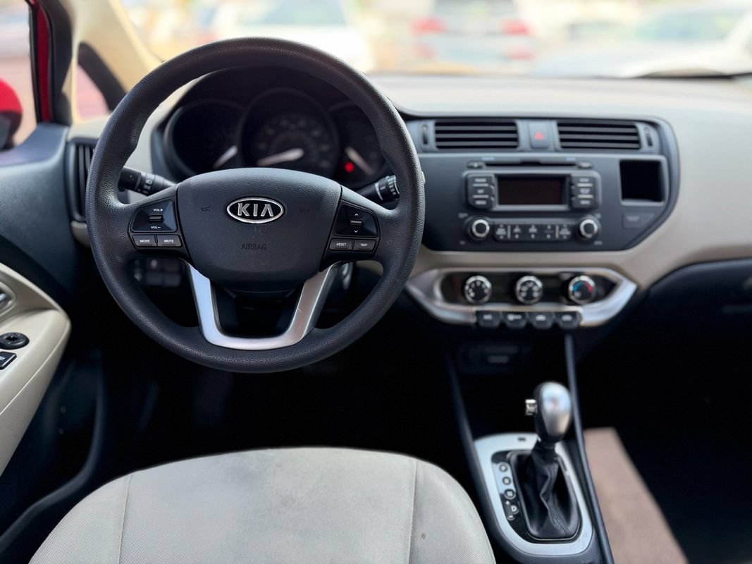 Used 2013 Kia Rio LX w/ PWR Pkg FWD image 5