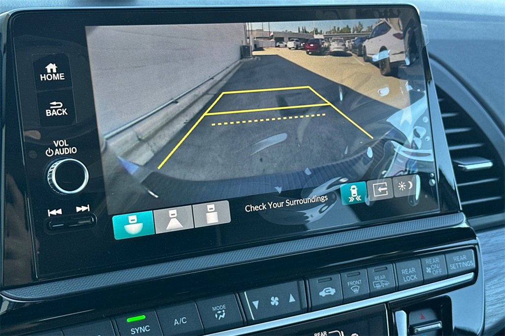 New 2026 Honda Odyssey Elite image 22