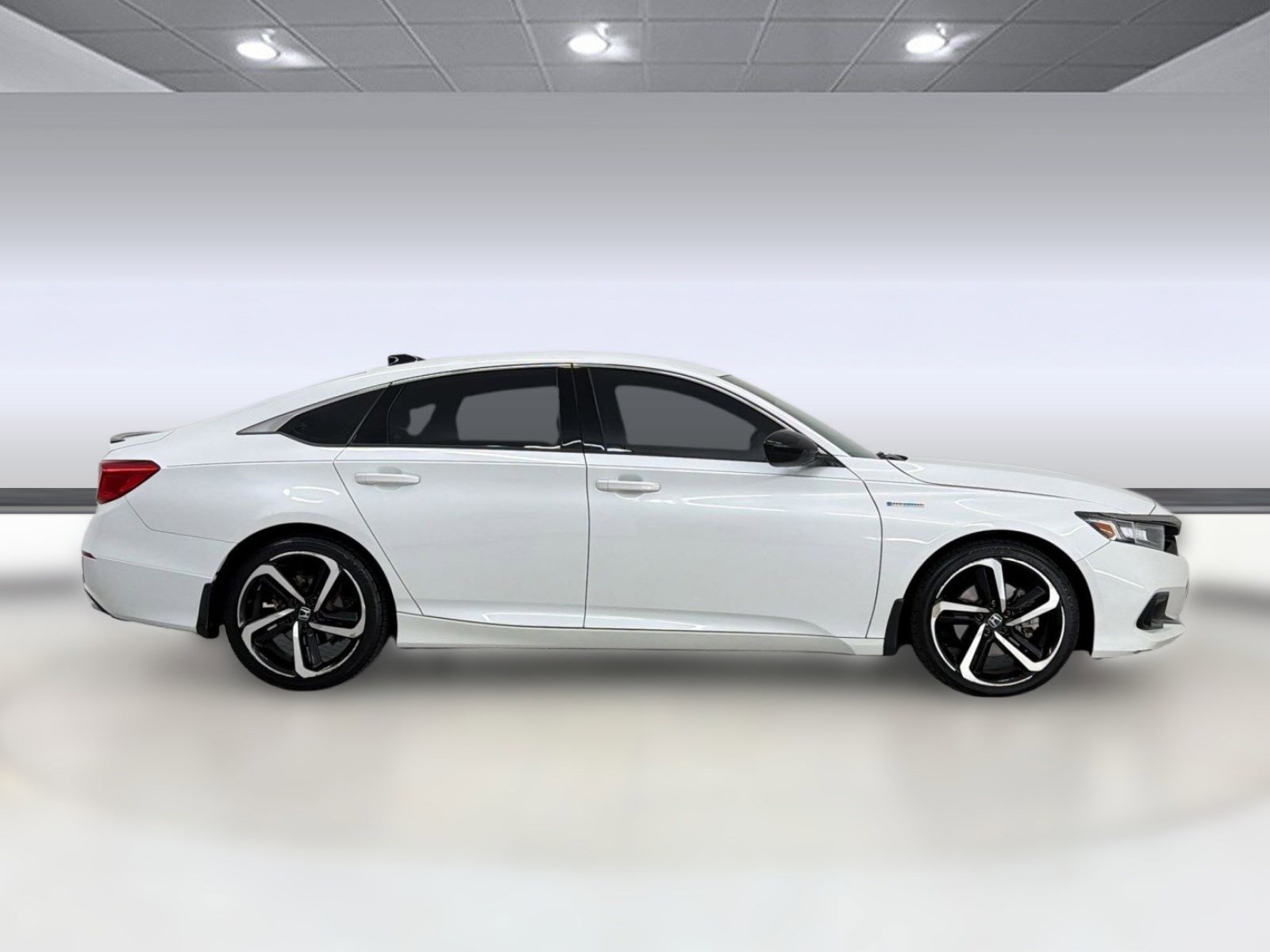 Used 2022 Honda Accord Sport image 8