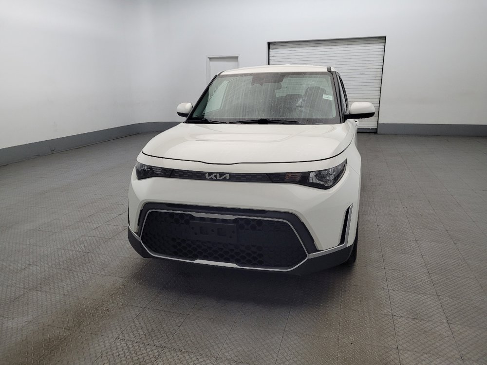 Used 2023 Kia Soul LX w/ LX Technology Package image 15