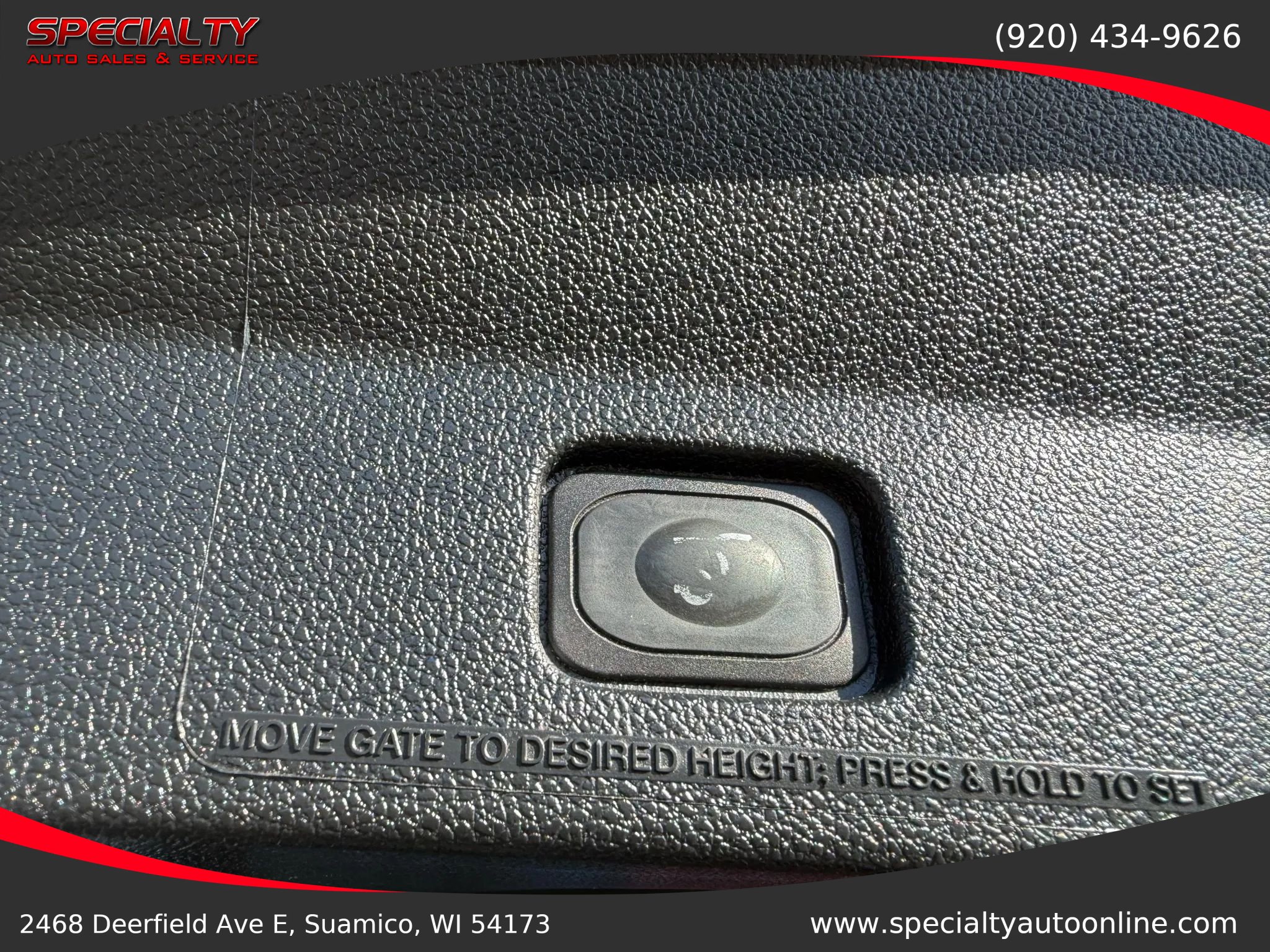 Used 2017 Ford Explorer XLT w/ Equipment Group 202A image 24