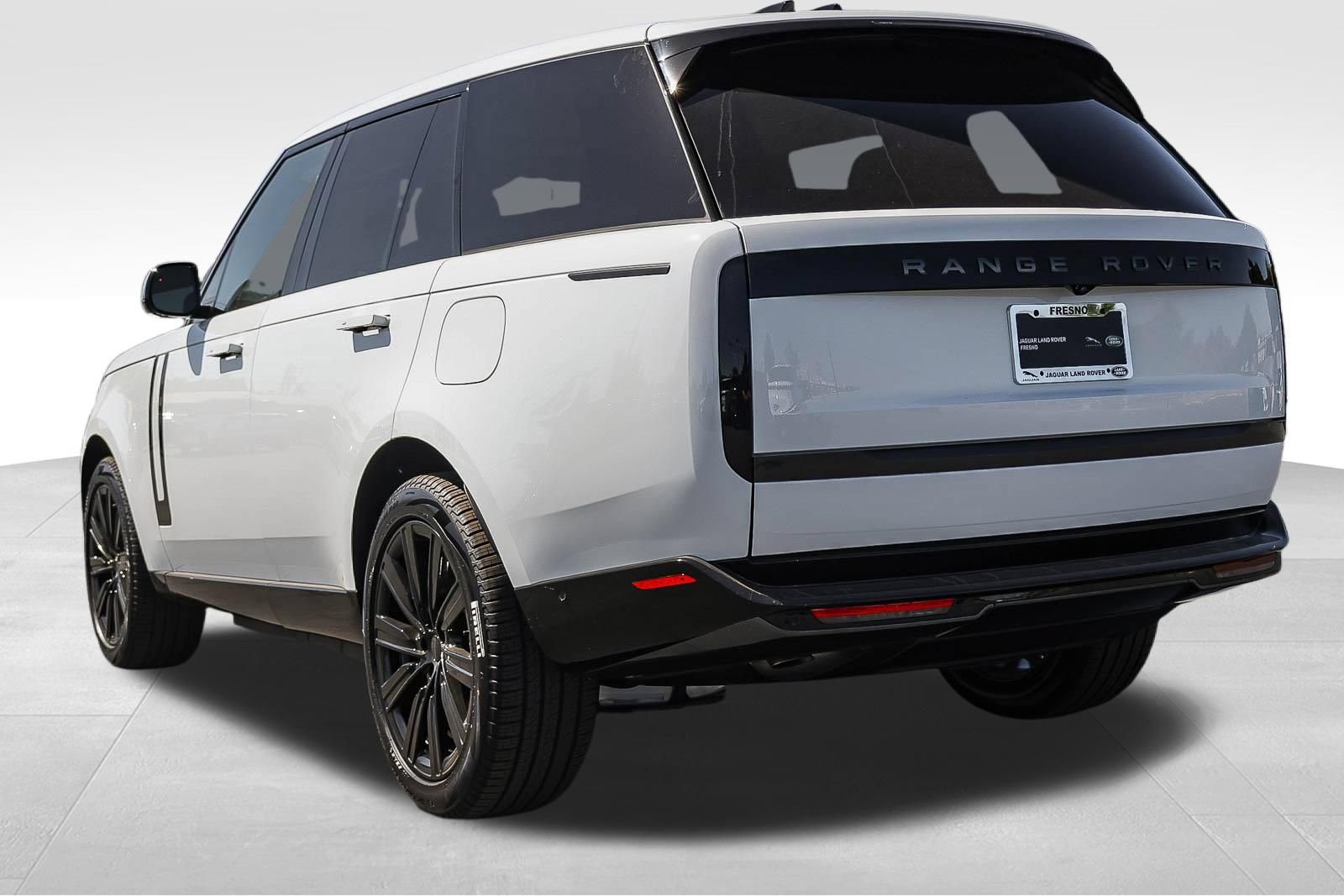 New 2026 Land Rover Range Rover SE AWD/4WD image 7