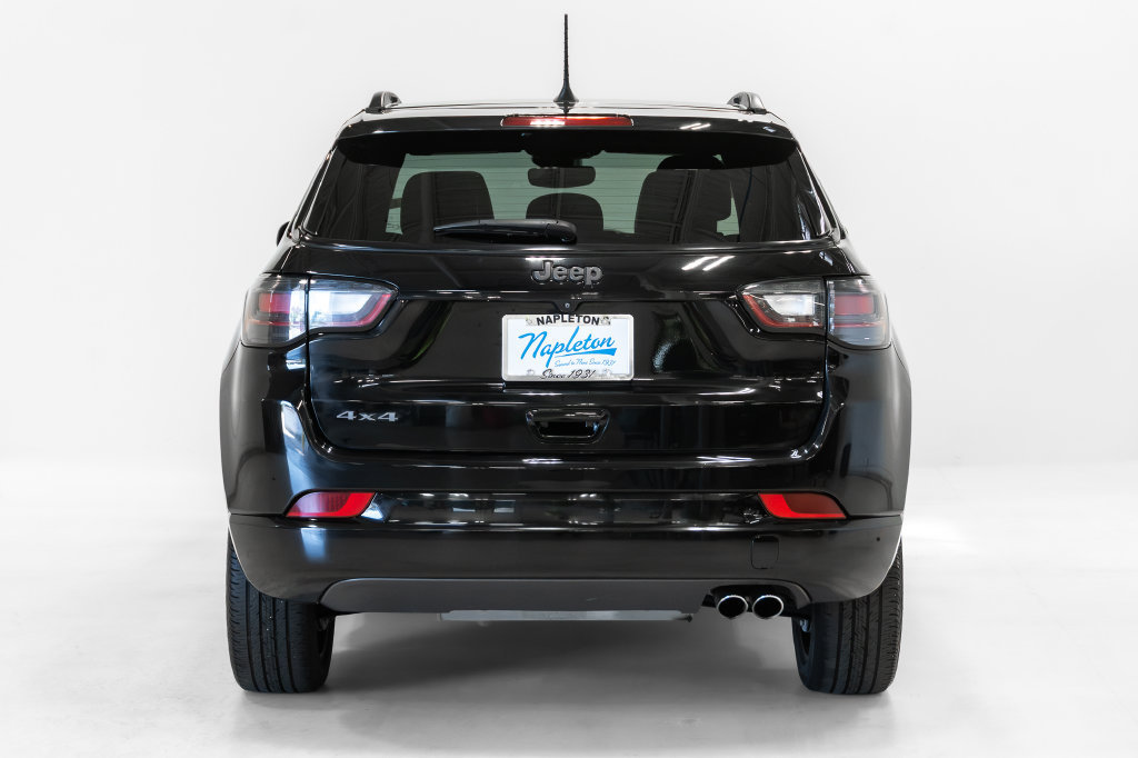 Used 2022 Jeep Compass High Altitude AWD/4WD image 23