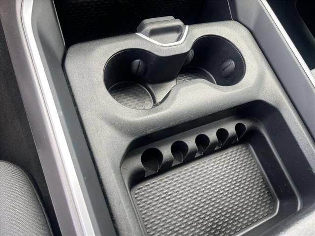 Used 2022 RAM 1500 Big Horn AWD/4WD image 32