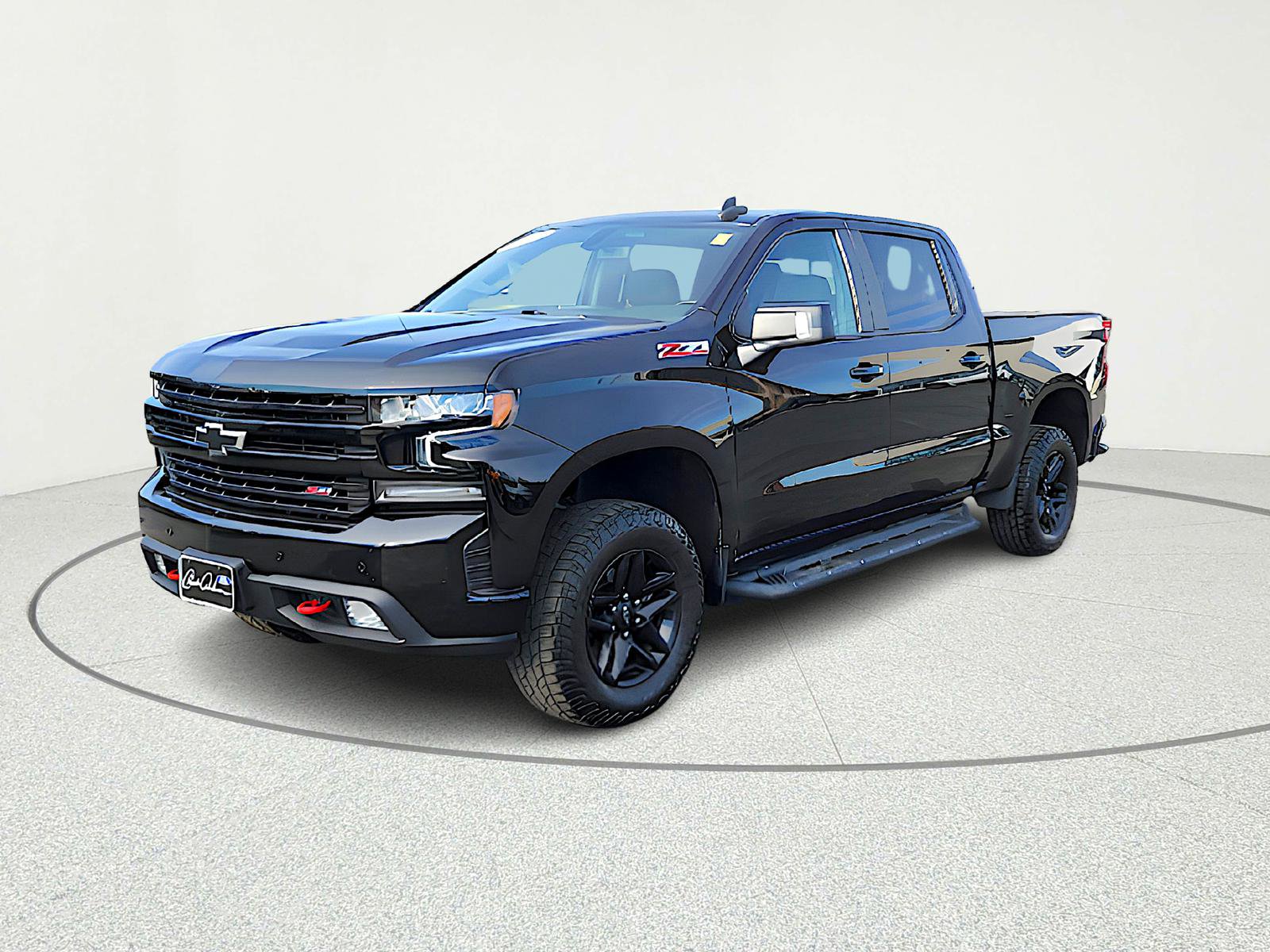 Used 2021 Chevrolet Silverado 1500 LT Trail Boss w/ Convenience Package II image 2