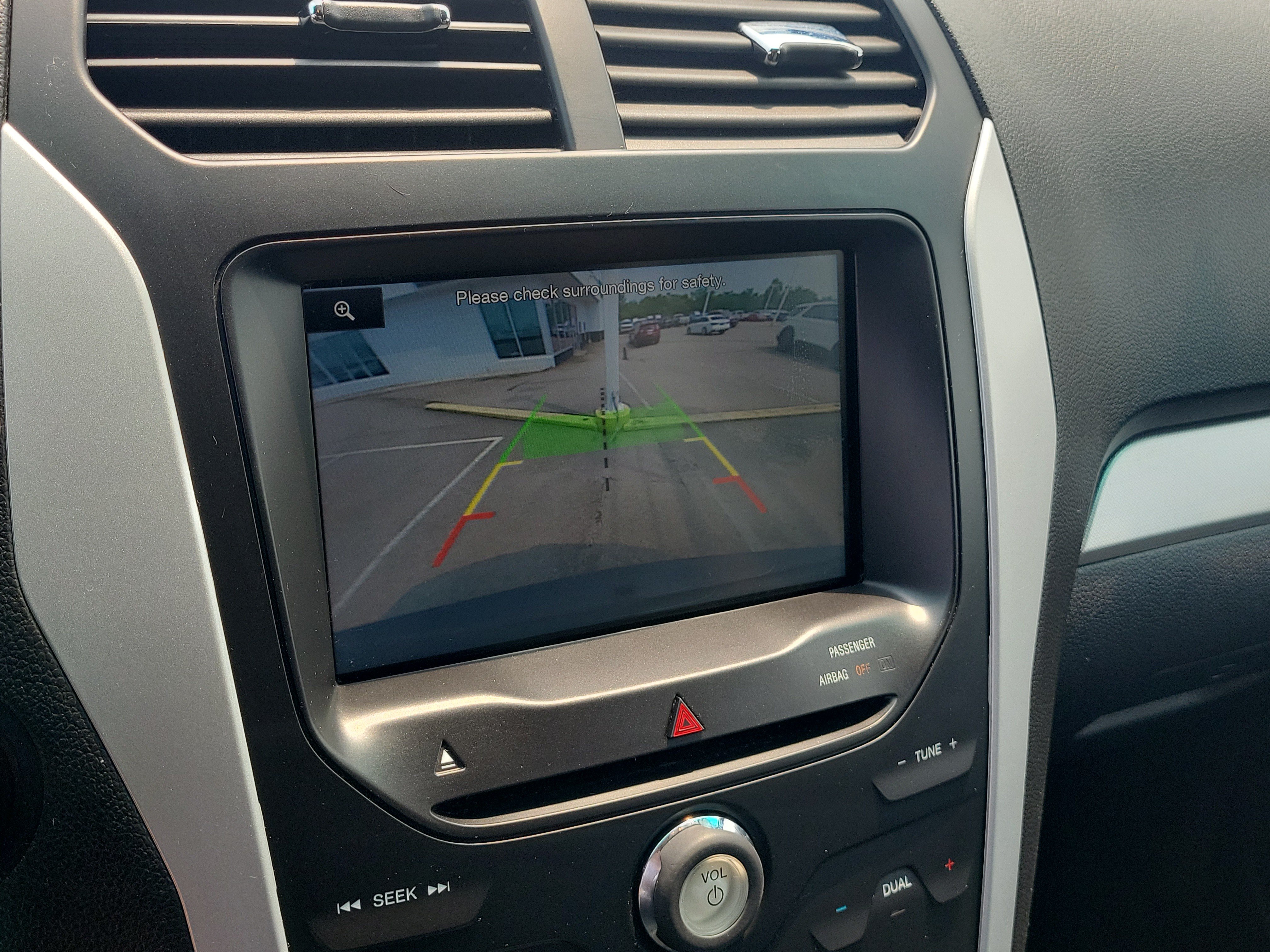 Used 2014 Ford Explorer XLT w/ Equipment Group 202A FWD image 26