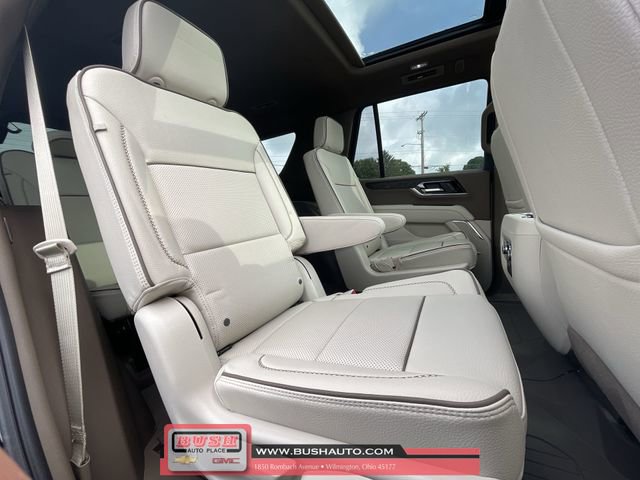 New 2025 GMC Yukon Denali w/ Sun & Power Step Package image 28